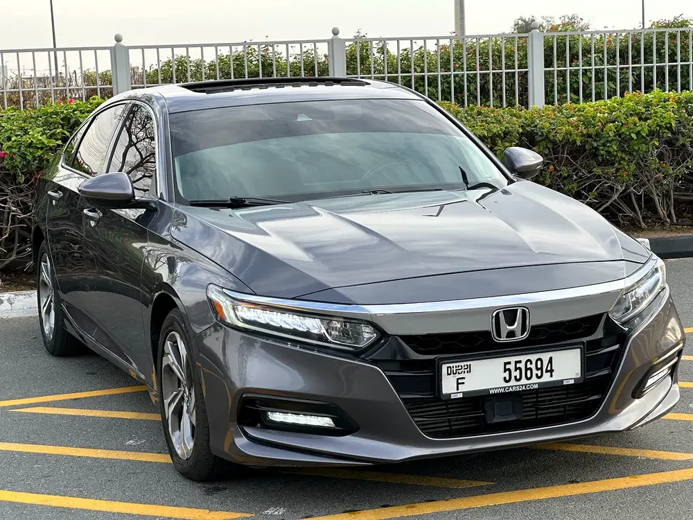 951/- AED EMI 2018 Honda Accord EX PLUS - GCC Specs - Excellent Condition - Image 4