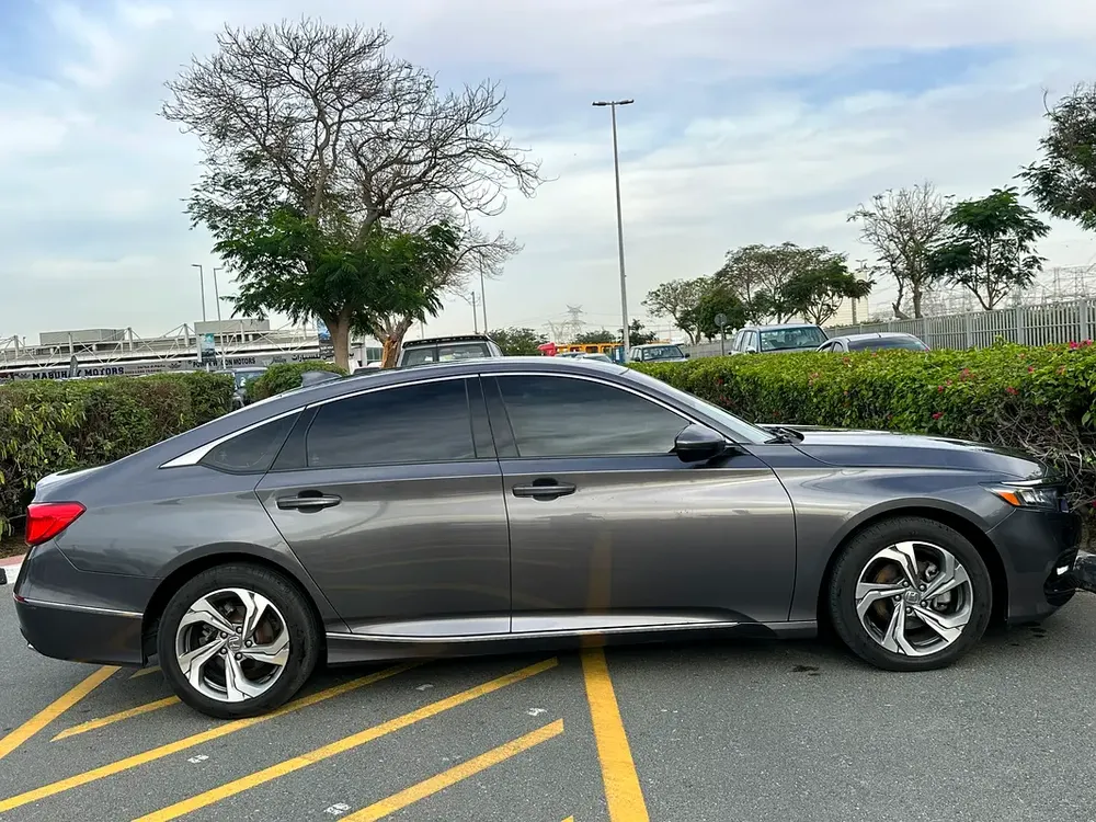 951/- AED EMI 2018 Honda Accord EX PLUS - GCC Specs - Excellent Condition - Image 9