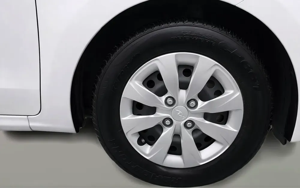 AED 408/month | 0 Downpayment | Free 1 Month Warranty | 30 Day Return | KIA PEGAS 2023 - Image 12