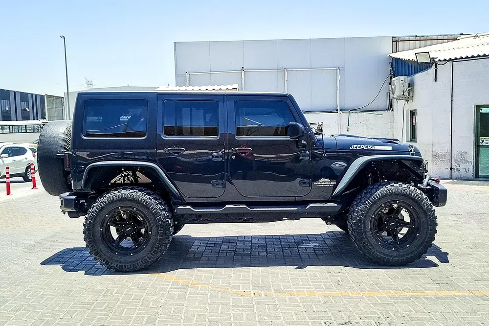 AED 1566/month | 2017 Jeep Wrangler Unlimited Sport | GCC Specs | Ref#477540 - Image 4