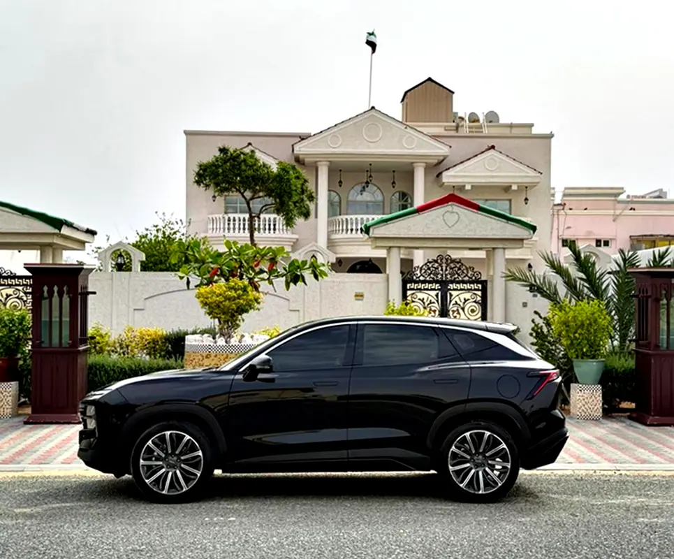 1340/Month @Zero% Down Payment, Dashing Black Beauty, Full-Service History, Elite Warranty - Image 5