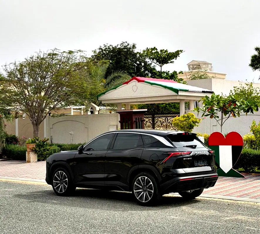 1340/Month @Zero% Down Payment, Dashing Black Beauty, Full-Service History, Elite Warranty - Image 7