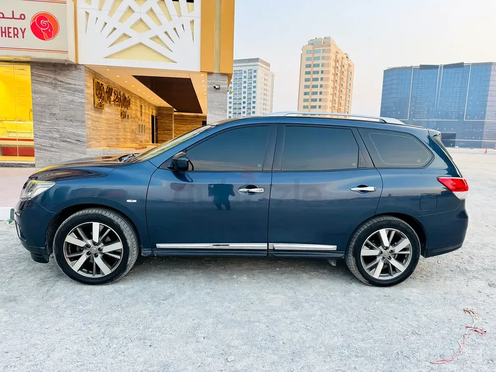 Nissan Pathfinder SV 2015 GCC Specs - Image 4