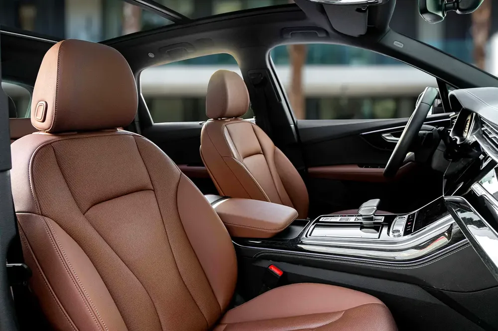 6,267 P.M | 0% Downpayment | Audi Q7 S-Line Agency Warranty! - Image 11