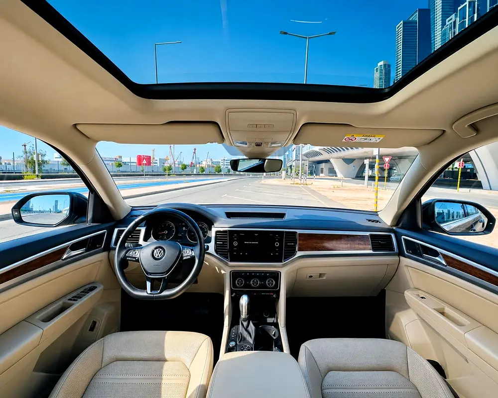 2018 Volkswagen Teramont Highline | GCC Specs | Low Mileage - Image 14