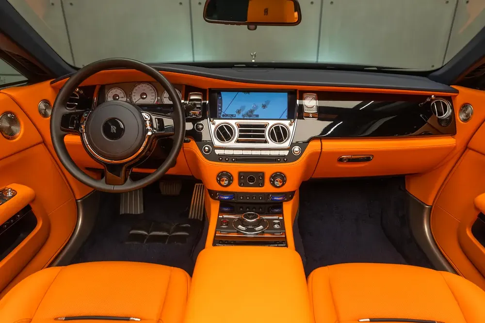 Rolls Royce Dawn, Low Mileage, perfect condition, Service history. - Image 12