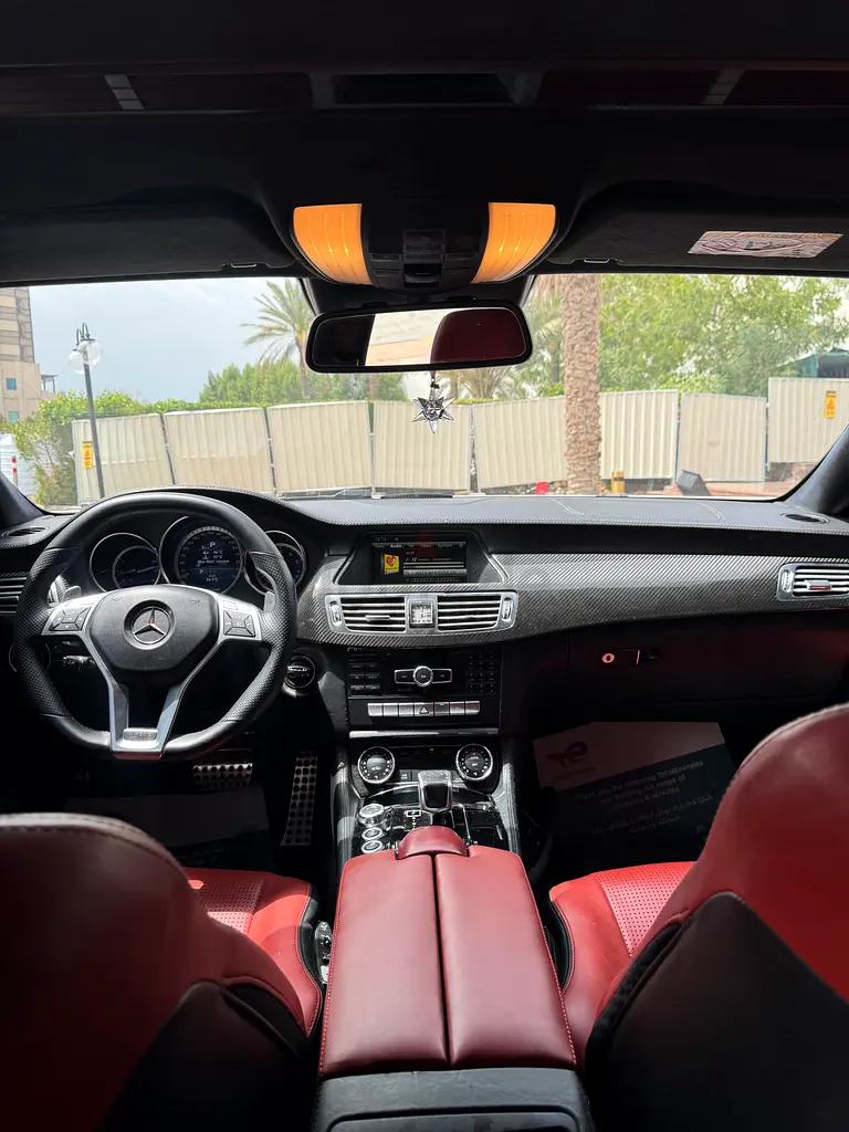 2014 Mercedes-Benz CLS 63 S AMG 4MATIC | GCC Specs | Performance Sedan - Image 10