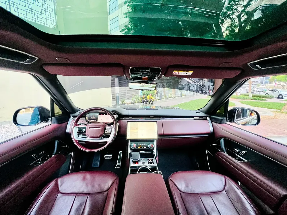 2022 Land Rover Range Rover HSE P530 | GCC Specs | Pristine Condition - Image 6