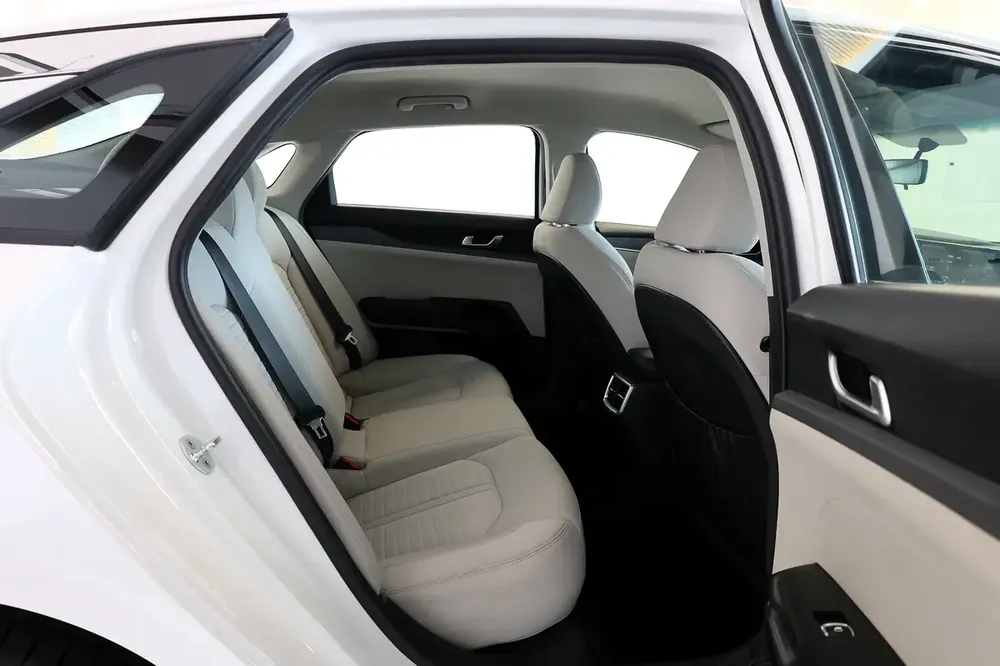 Kia K5 Base 2022 - 83000KM- GCC Specs-Excellent Condition - Image 18