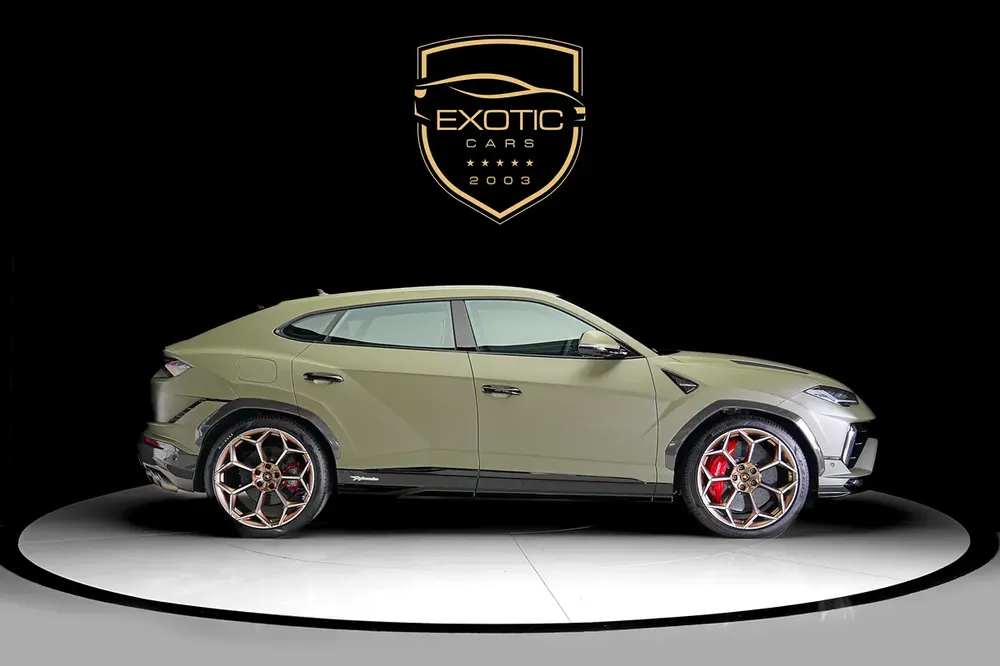 URUS PERFORMANTE | ALCANTARA SEATS | CARBON INTERIOR | CARBON EXTERIOR | REAR ENTERTAINMENT - Image 5