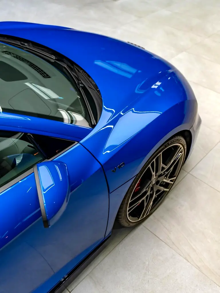 Audi R8 V10, GCC Specs, Al-Nabooda, Warranty - Image 17