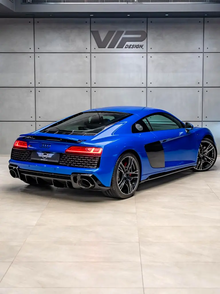 Audi R8 V10, GCC Specs, Al-Nabooda, Warranty - Image 7