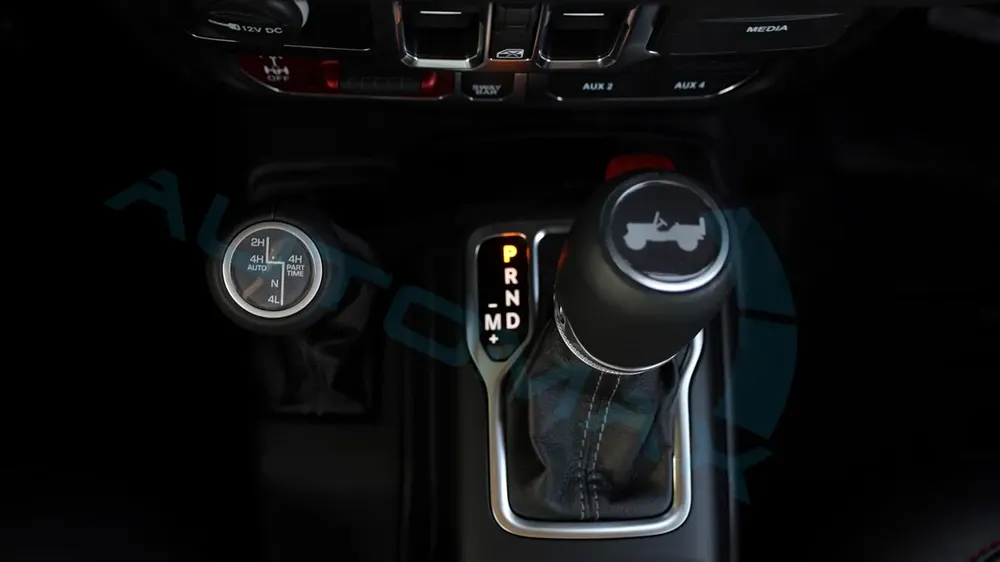 2025 Jeep Wrangler Unlimited Rubicon XTREME 4x4 2.0T GCC 0Km With 3 Years Or 60,000 Km Warranty - Image 12