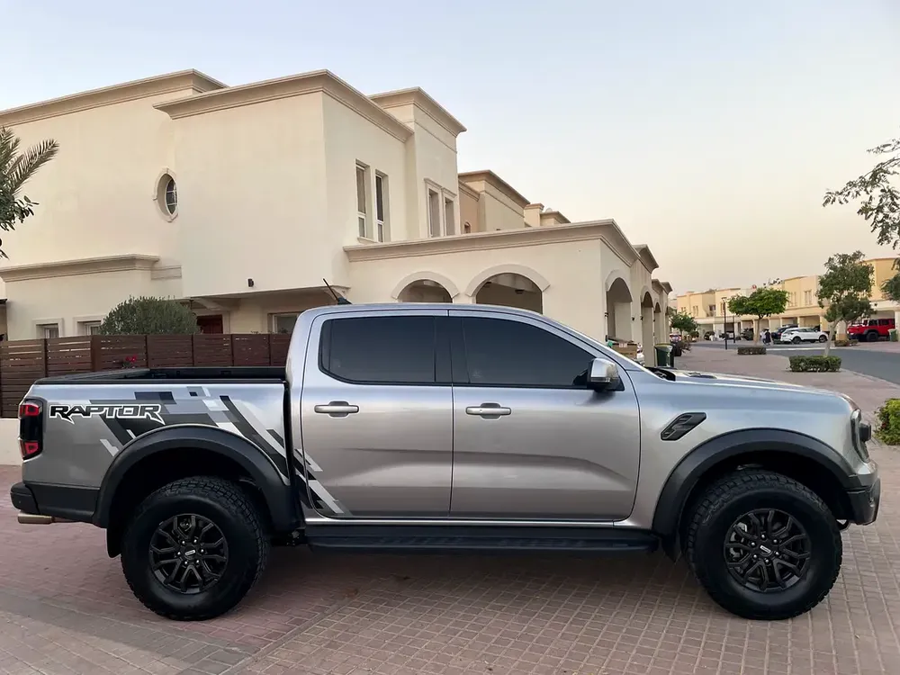 Ford Ranger Raptor - 2023 - GCC - Warranty - Free Service Package - Excellent Condition! - Image 6