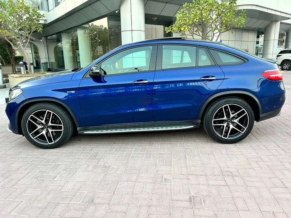 Mercedes GLE 43 AMG coupe 2018 model full option excellent condition - Image 7