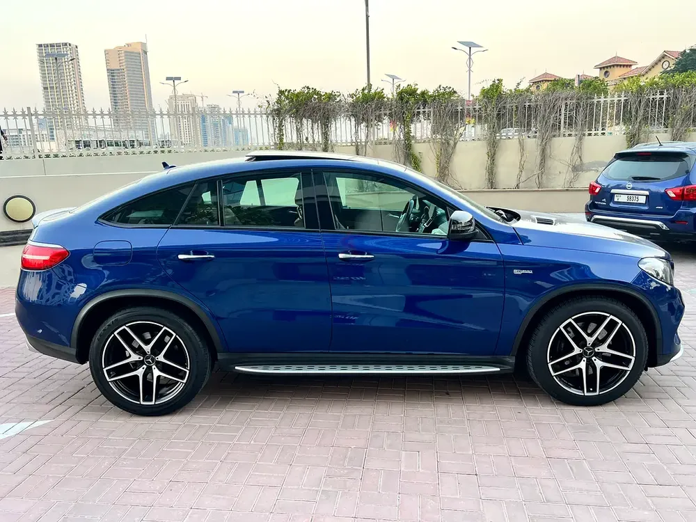 Mercedes GLE 43 AMG coupe 2018 model full option excellent condition - Image 8