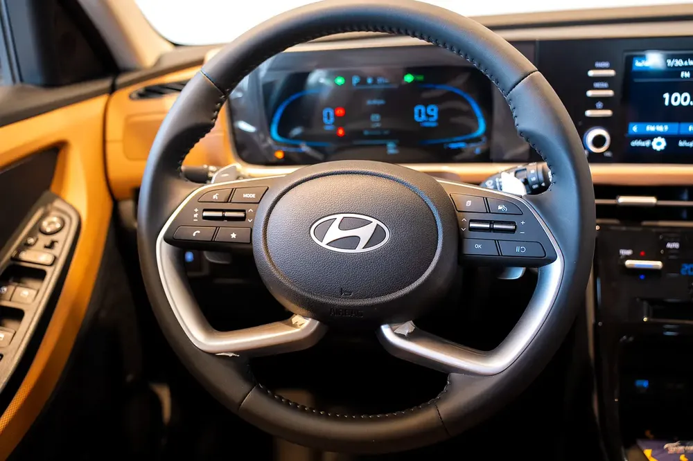 HYUNDAI CRETA LUXURY GCC SPECS DUAL ZONE A/C 2026 - Image 10