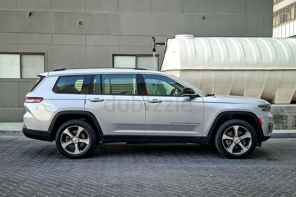 AED 2355/month | 2023 Jeep Grand Cherokee L  | GCC Specs | Ref#458314 - Image 4