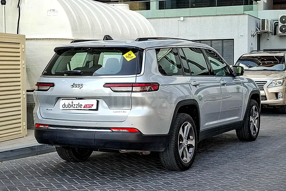 AED 2355/month | 2023 Jeep Grand Cherokee L  | GCC Specs | Ref#458314 - Image 6
