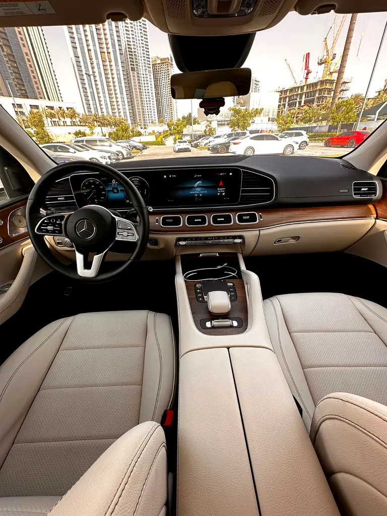 Mercedes GLS 450 2023 - US - Finance Available - Image 8