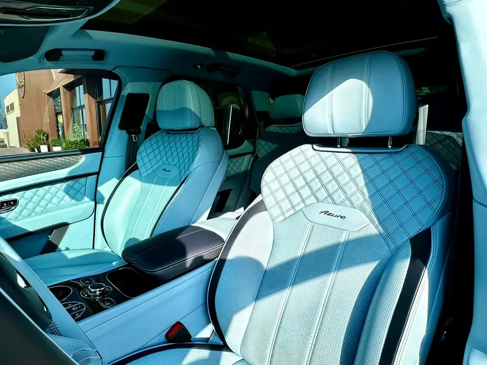 2023 Bentley Bentayga Azure. GCC Specs with Warranty and Service, Fully Loaded, Perfect condition - Image 11