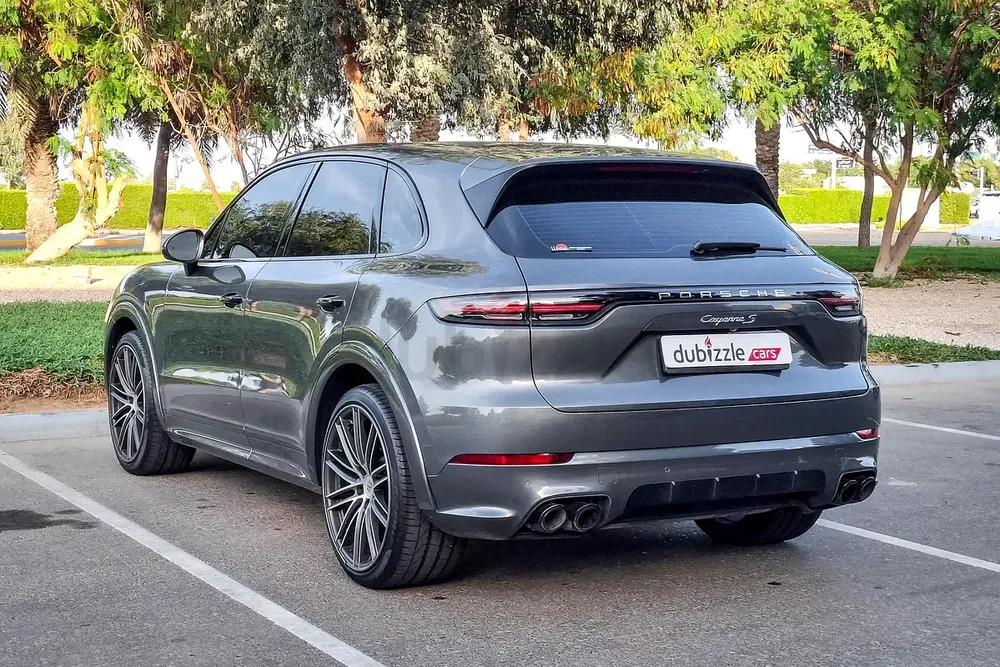 AED 1824/month | 2019 Porsche Cayenne  | GCC Specs | Ref#425855 - Image 8