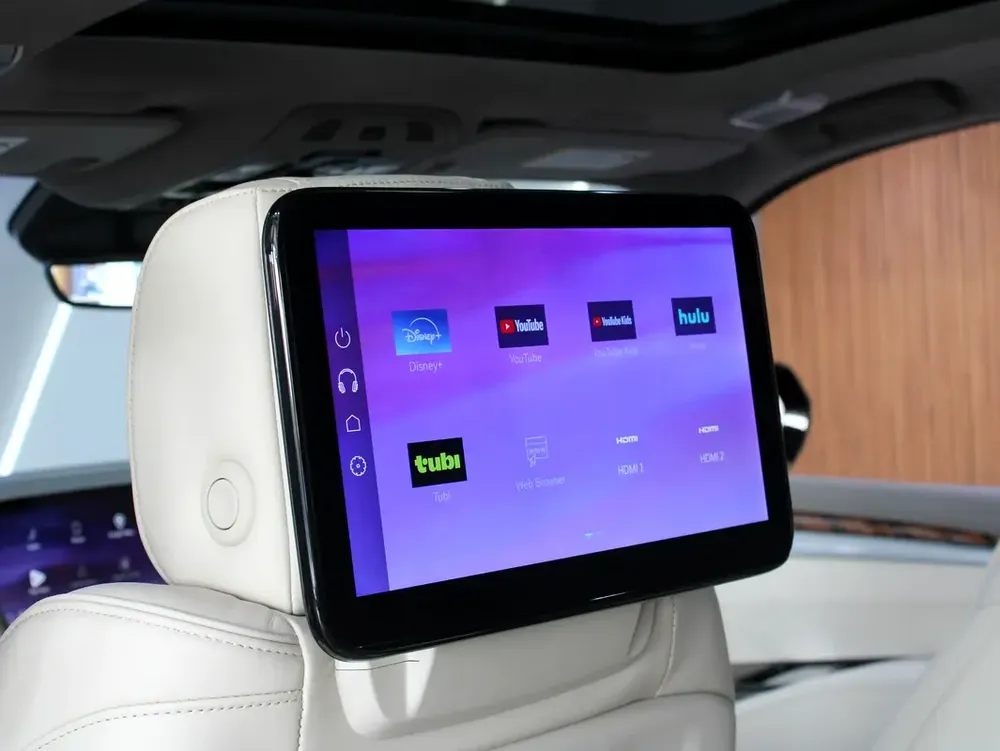 2026 - Cadillac Escalade Sport Platinum V8 - Image 18