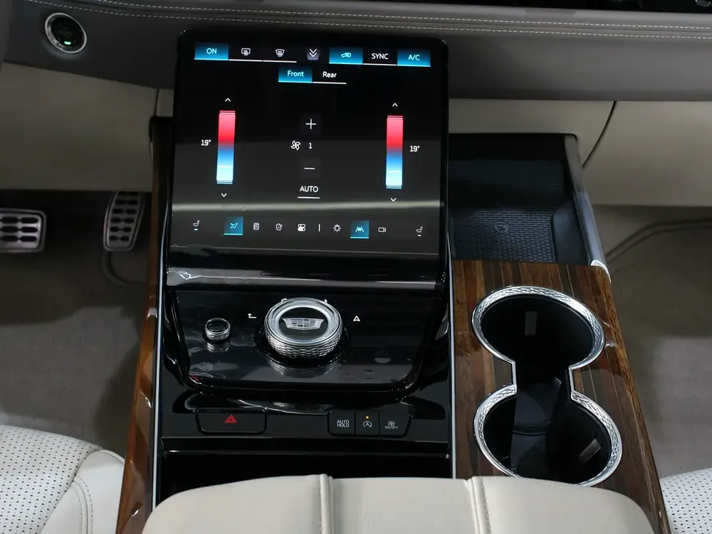 2026 - Cadillac Escalade Sport Platinum V8 - Image 20