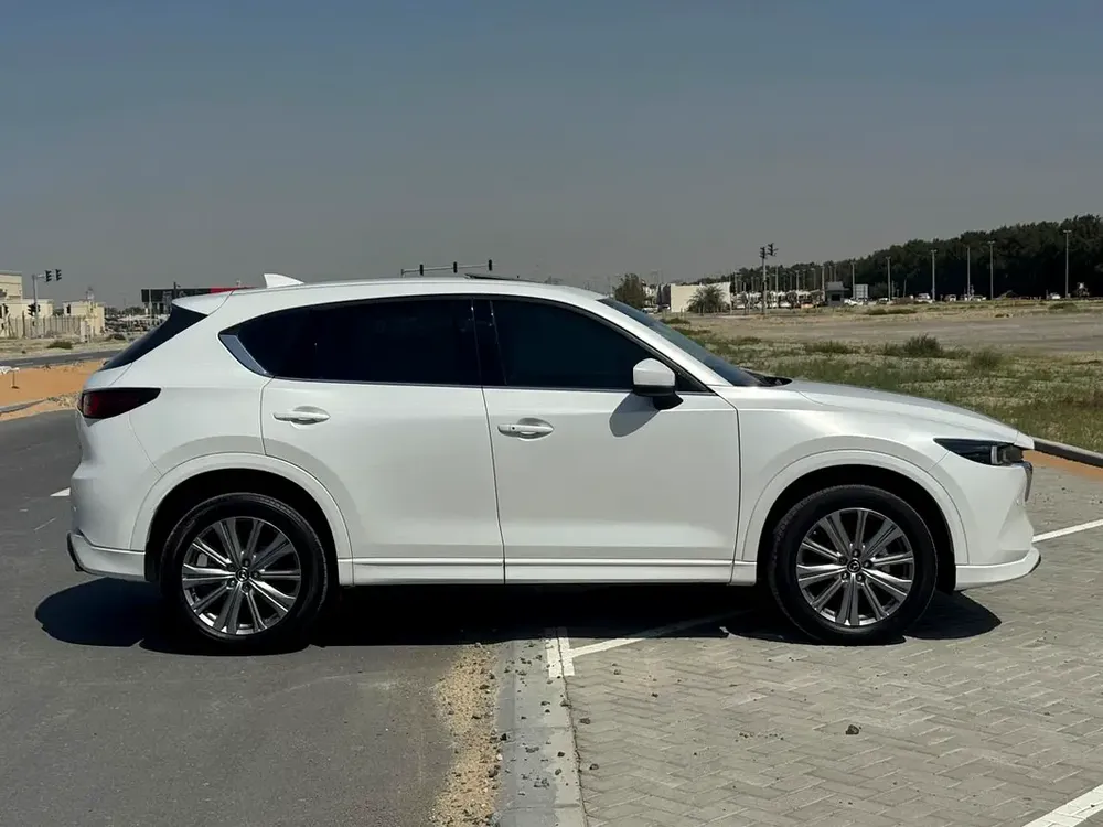Mazda CX-5 Signature,AWD 2024 — GCC, Full Options - Image 20