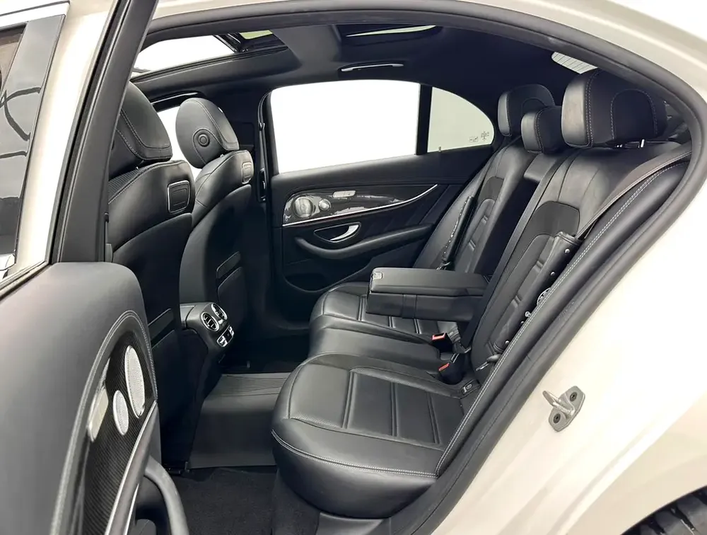 2019 Mercedes-Benz E63s AMG 4Matic+, 5 Buttons, 1 Year Warranty Unlimited Km, Excellent Condition - Image 17