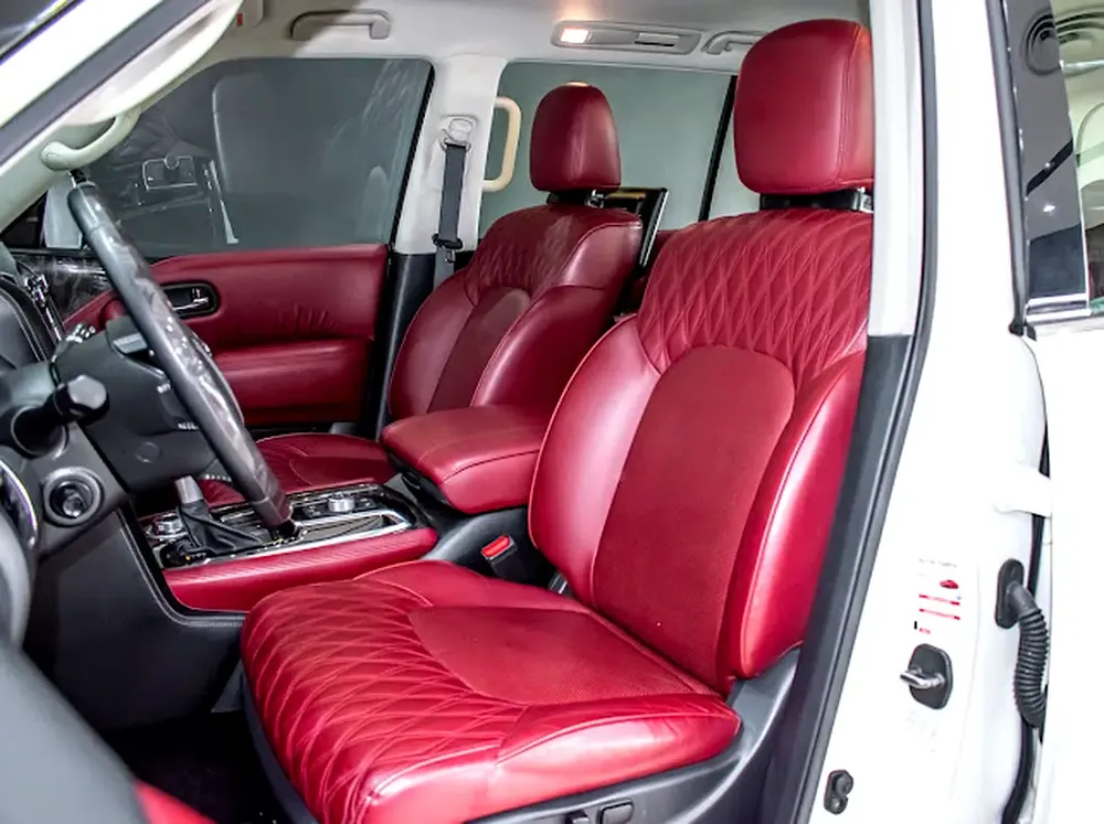 2022 ll  Nissan patrol V8 400Hp ll Gcc ll Full option Platinum Le - Image 9