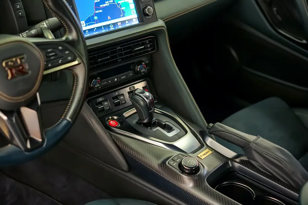 AED 21,917 PM | NISSAN GTR T SPEC 2022 | ONE OF CAR | PRISTINE CONDITION | 1 YEAR WARRANTY - Image 13