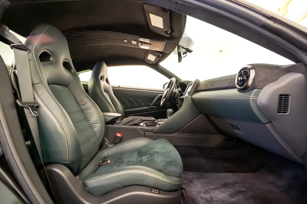 AED 21,917 PM | NISSAN GTR T SPEC 2022 | ONE OF CAR | PRISTINE CONDITION | 1 YEAR WARRANTY - Image 16