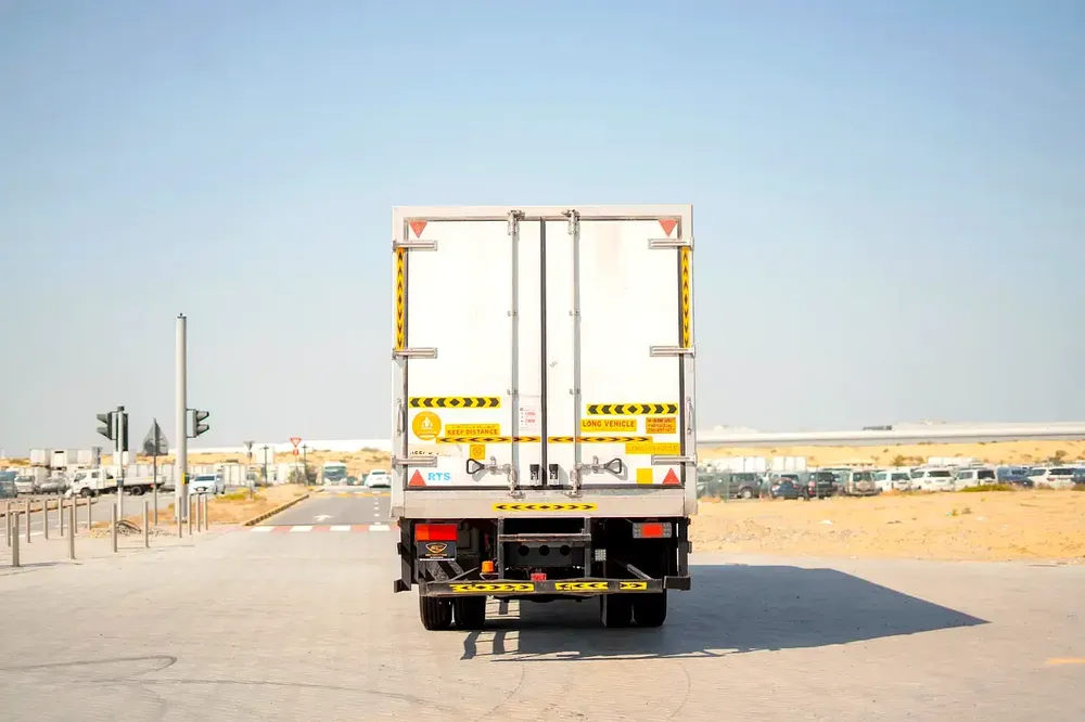 Mitsubishi Canter Freezer | 12 Ton | Diesel | GCC Specs | Ref#M91010 - Image 7