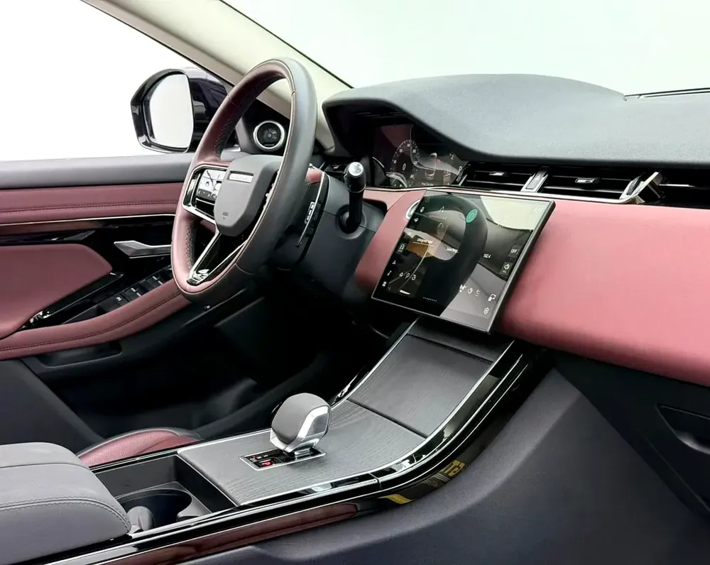 2024 Range Rover Evoque Dynamic SE, Warranty, Full Service History, Excellent Condition, Chinese - Image 7