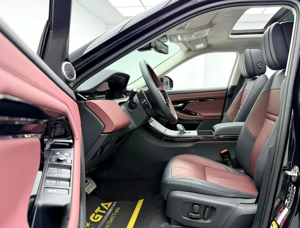 2024 Range Rover Evoque Dynamic SE, Warranty, Full Service History, Excellent Condition, Chinese - Image 8