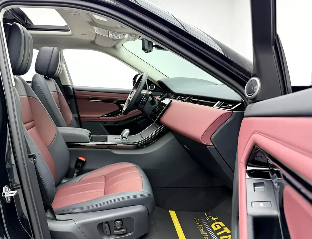 2024 Range Rover Evoque Dynamic SE, Warranty, Full Service History, Excellent Condition, Chinese - Image 9