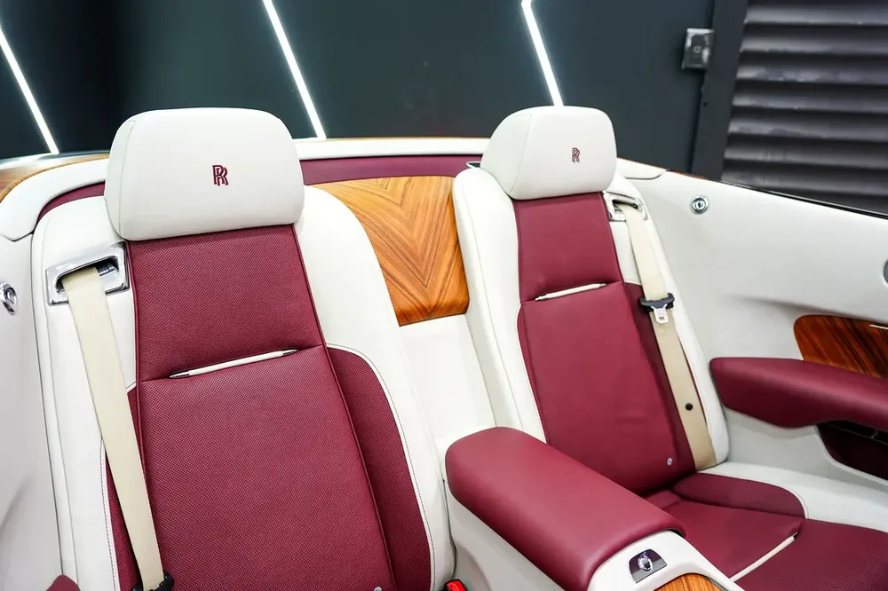 2016 Rolls-Royce Dawn, Two-Tone Interior, Full Canadel Panelling, Dealer Warranty Till 20/10/2027!! - Image 10