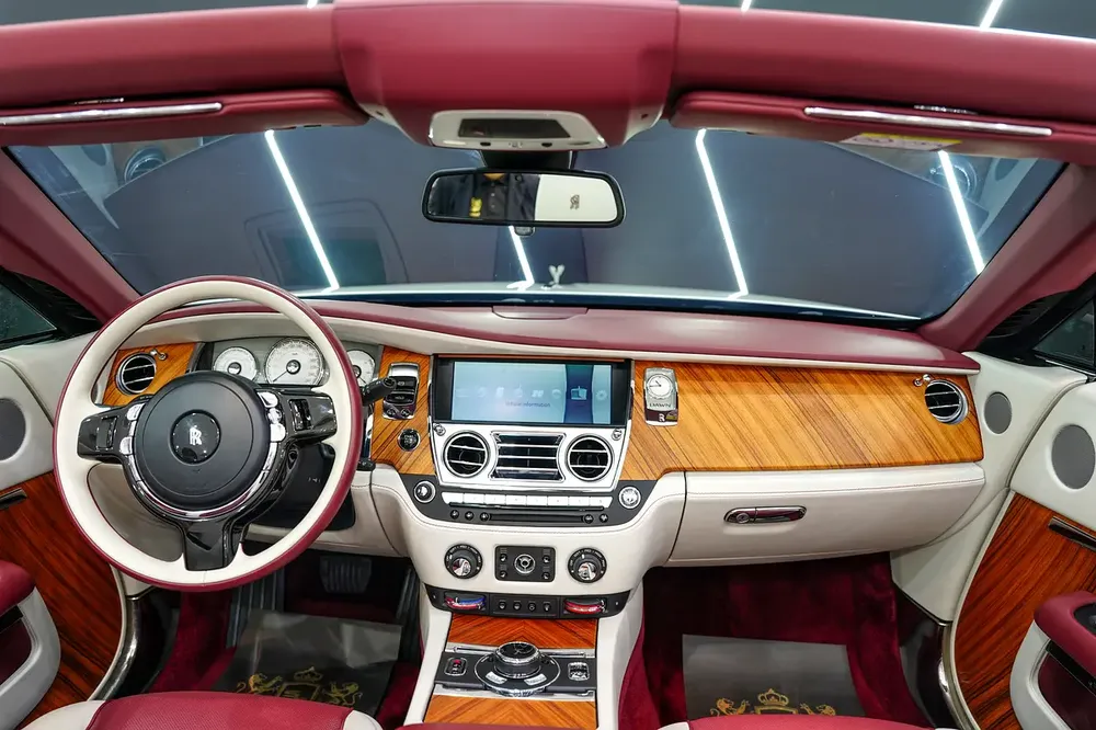 2016 Rolls-Royce Dawn, Two-Tone Interior, Full Canadel Panelling, Dealer Warranty Till 20/10/2027!! - Image 7