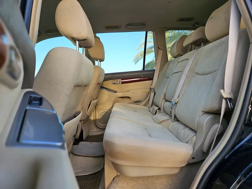 Toyota Prado VX 2009 GCC Premium Condition Well Maintained Low KM Clean Car - Image 10