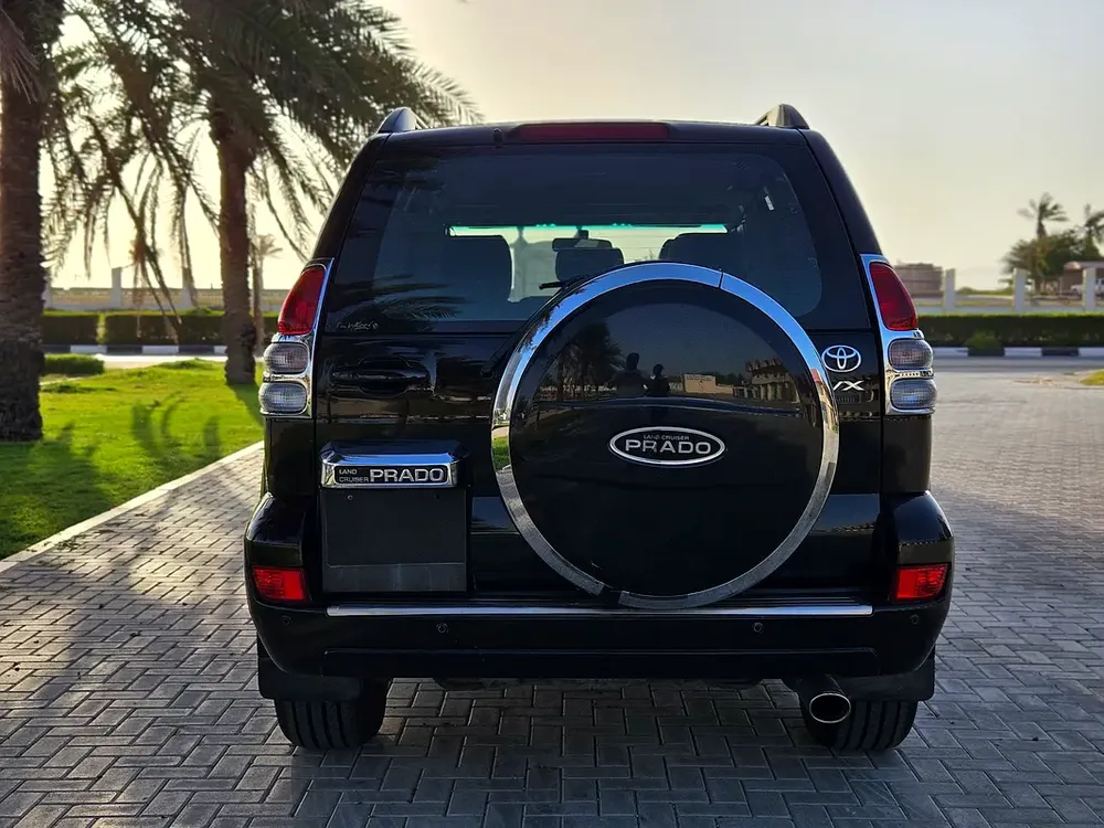 Toyota Prado VX 2009 GCC Premium Condition Well Maintained Low KM Clean Car - Image 18