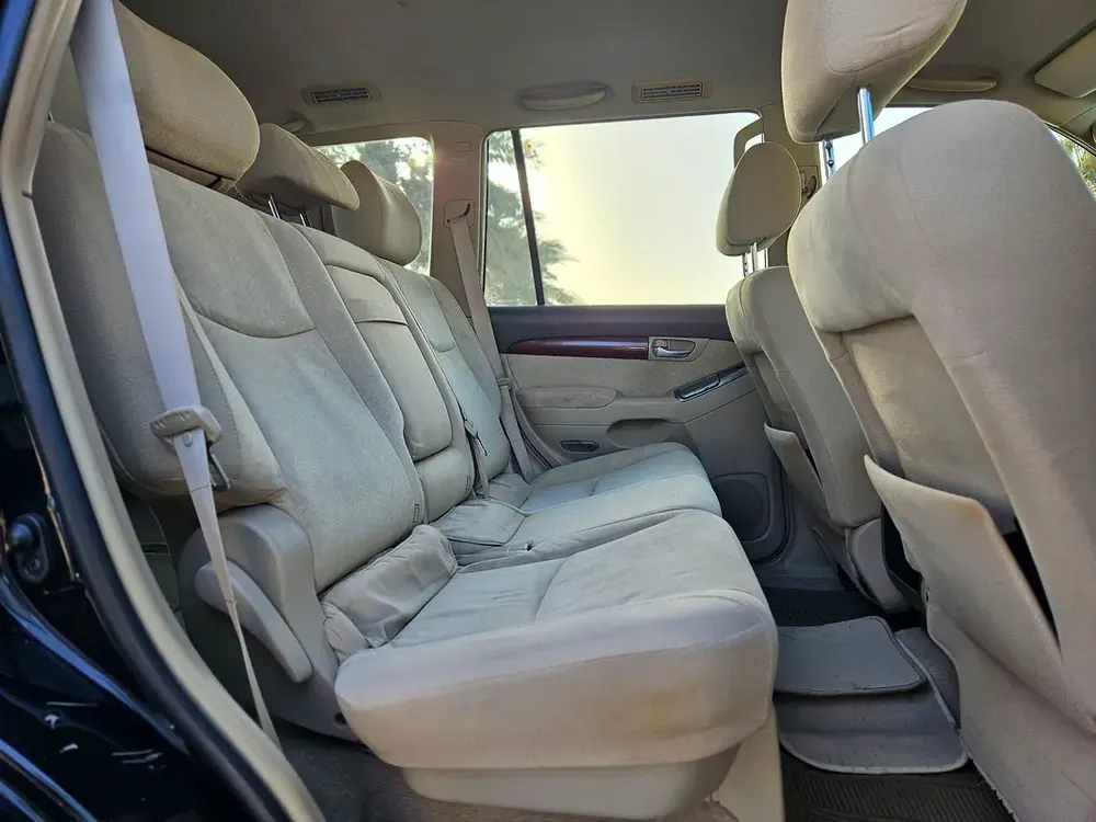 Toyota Prado VX 2009 GCC Premium Condition Well Maintained Low KM Clean Car - Image 9