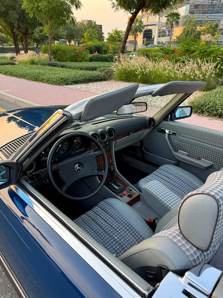 Mercedes Benz 380 SL 1983 Japanese In Agancy Condition - Image 14