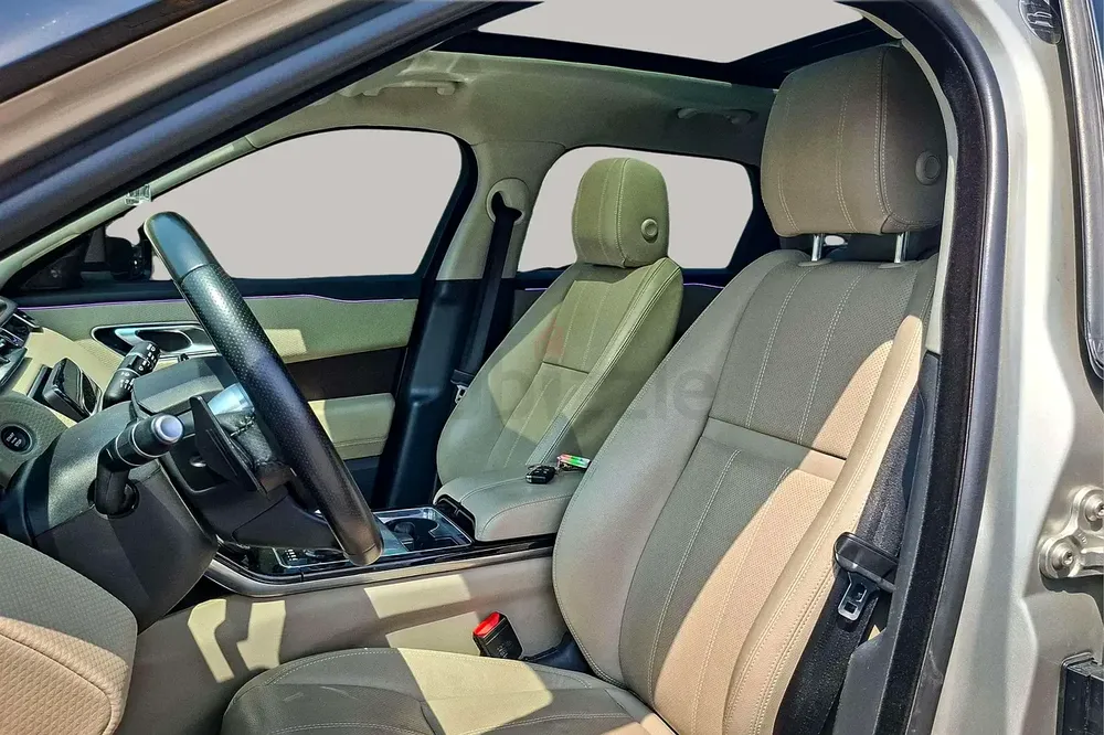 AED 2038/month | 2018 Land Rover Range Rover Velar P380 SE | GCC Specs | Ref#438984 - Image 11