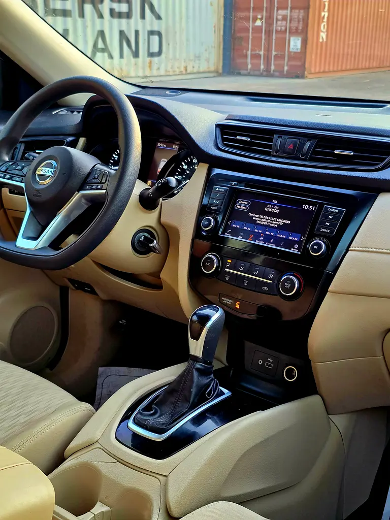 Nissan X-Trail 2018 GCC Specs - 0% Downpayment EMI 1050 Insurance Registration free - Image 11