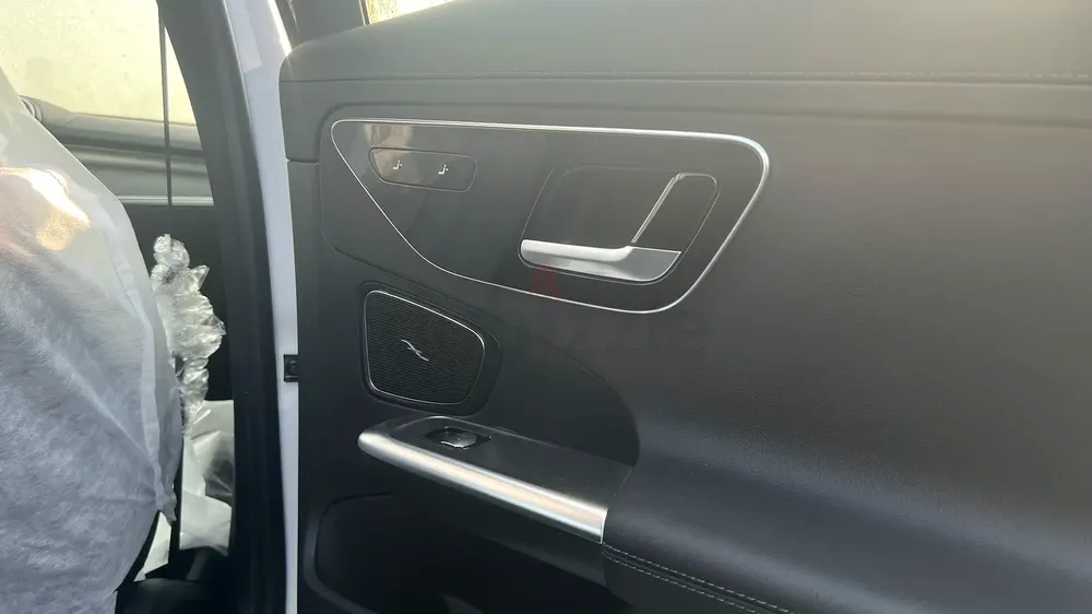 2025 Mercedes-Benz A 200L Fashion Brand New - Chinese Specs - Image 15
