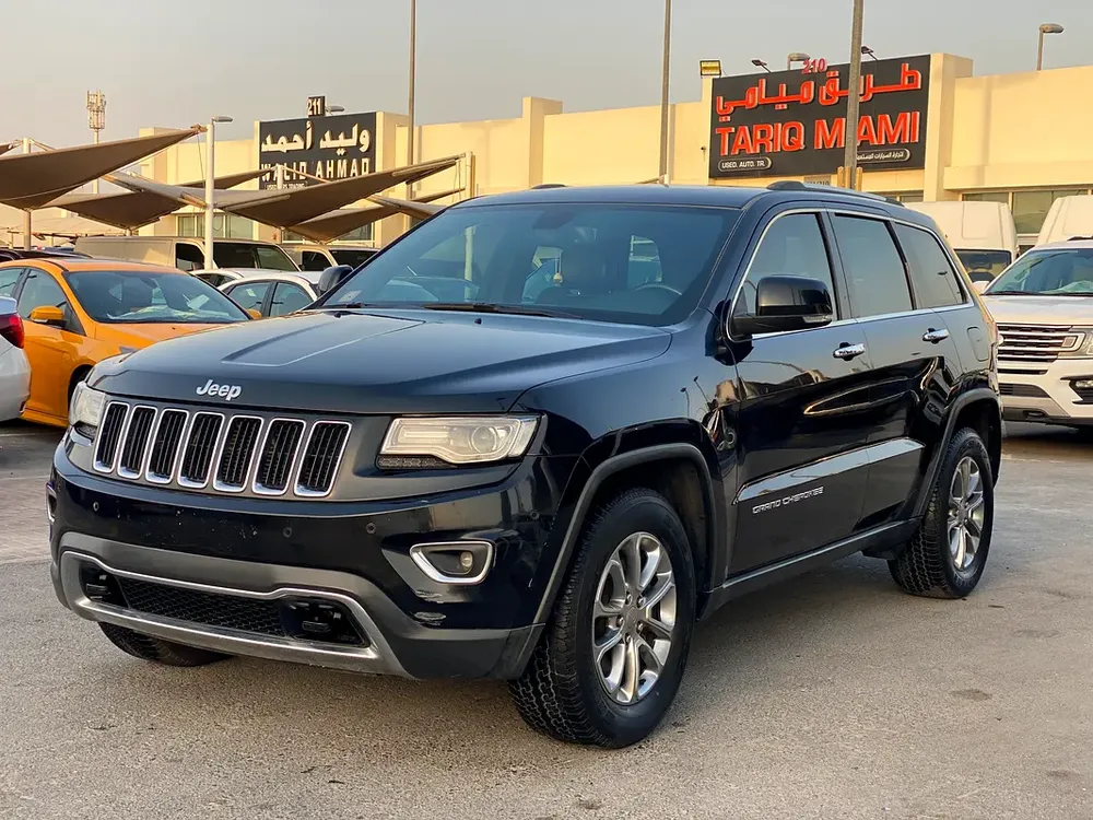 2014 Jeep Grand Cherokee Black Limited - Image 4