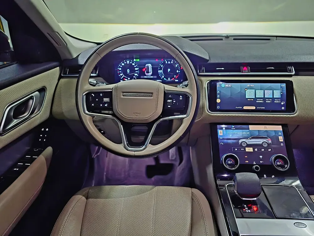 2021 Land Rover Range Rover Velar P250 S | GCC Specs | Single Owner | Full Agency Service History - Image 11
