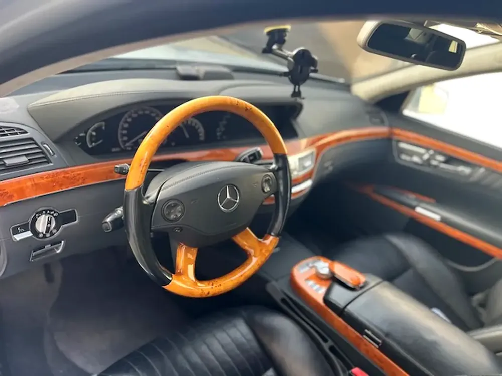 2008 Mercedes-Maybach S600 | Japanese Specs | V12 Luxury - Image 4