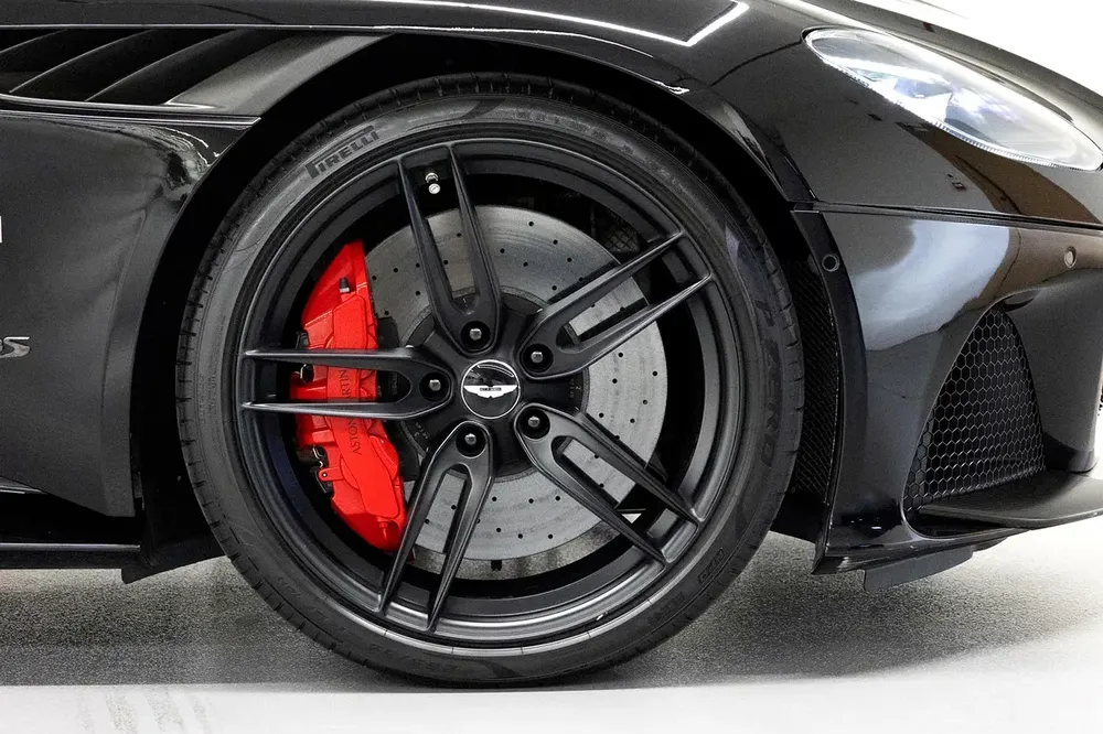GCC I Aston Martin DBS Superleggera - Image 7